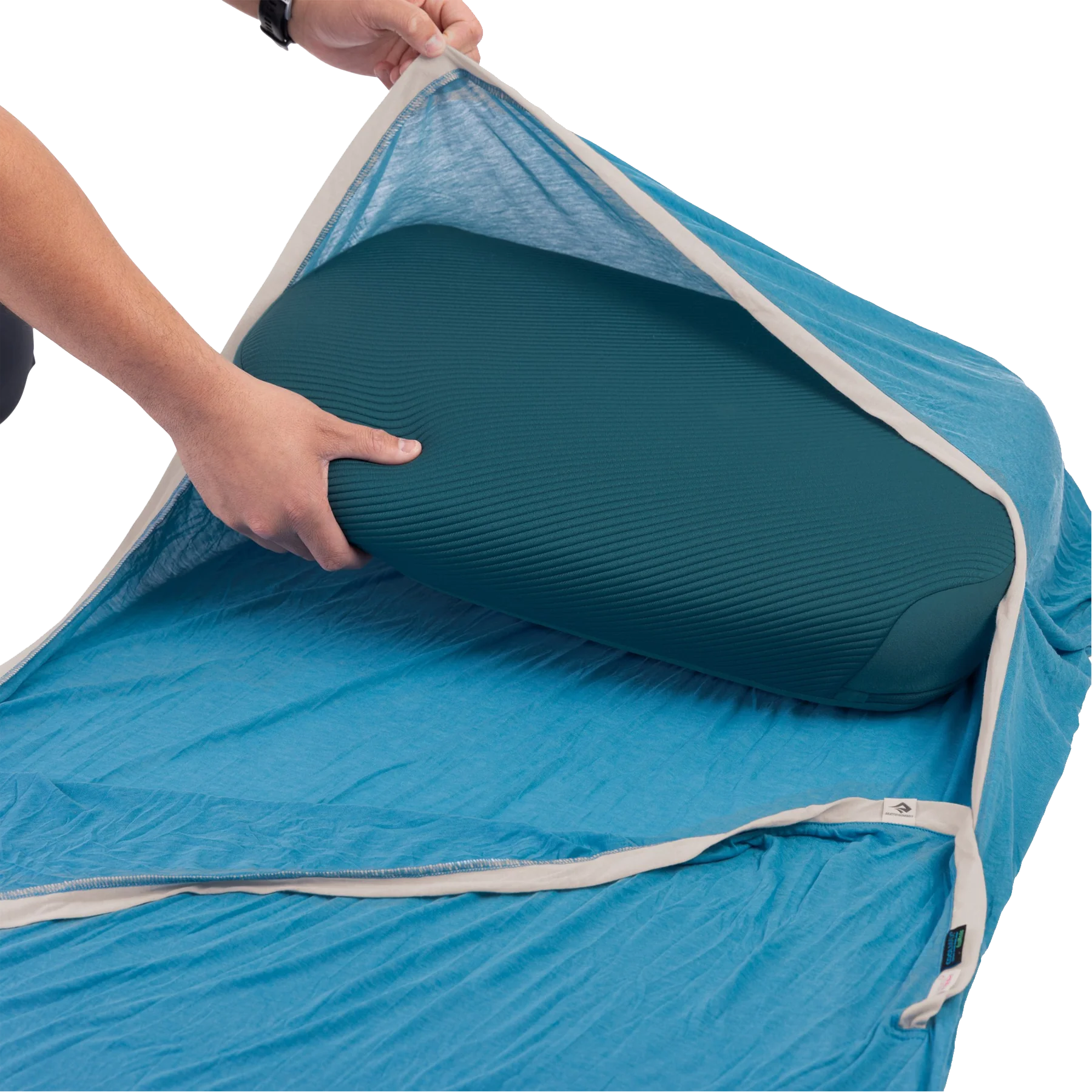 Breeze Lightweight Traveler Liner with Insect Shield - Image 3