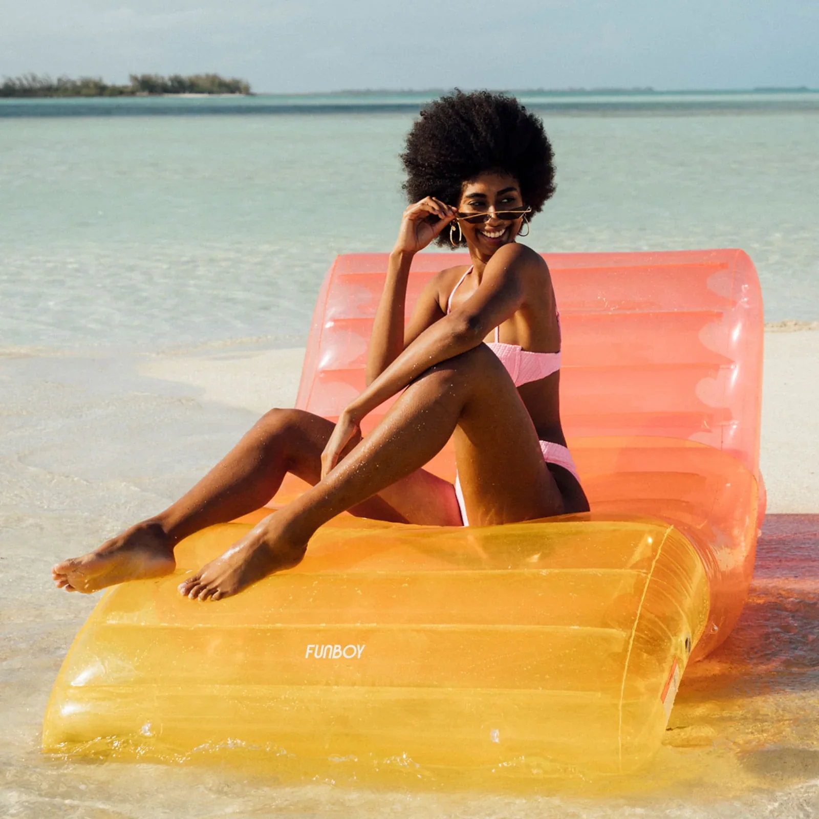 Chaise Lounger Pool Float - Image 4