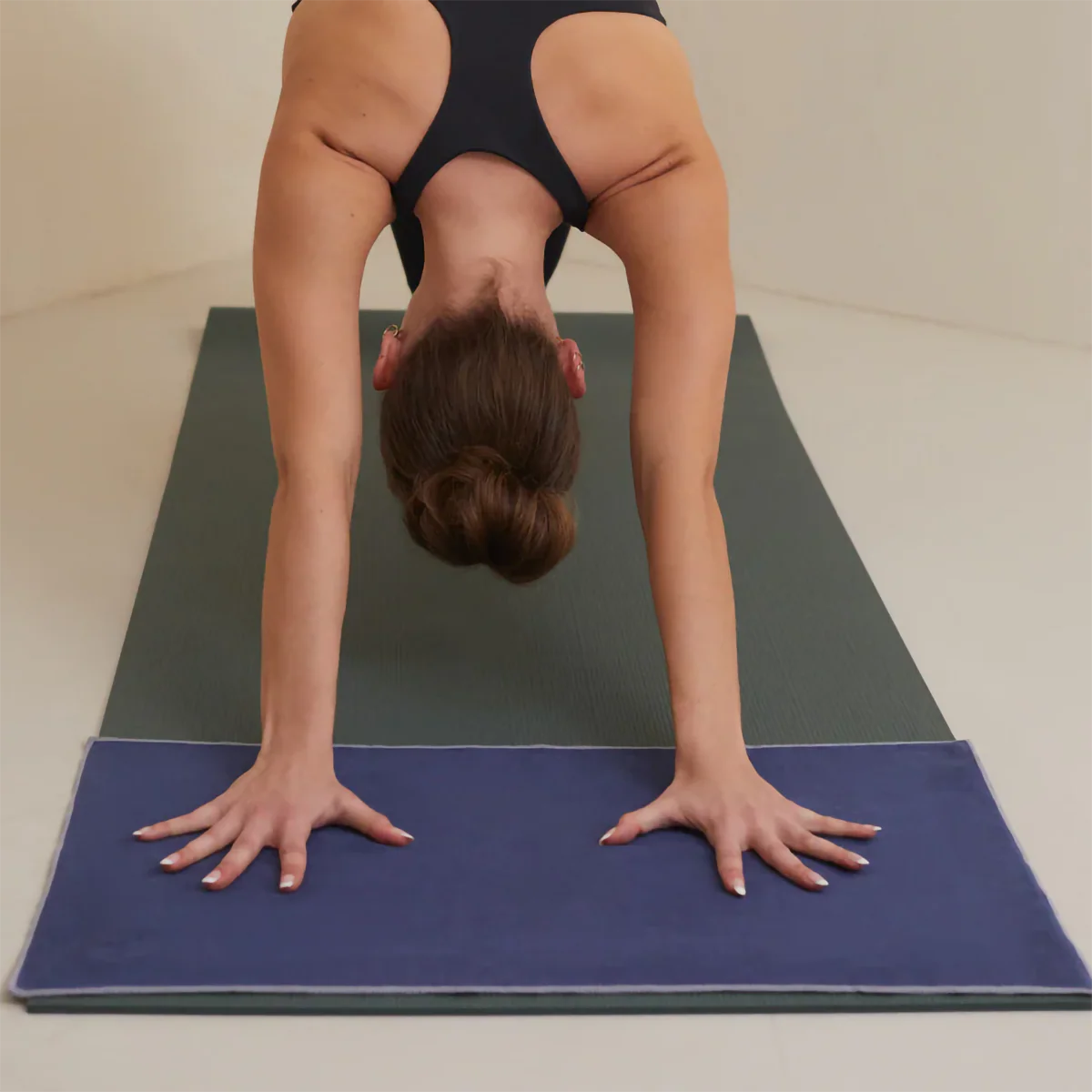 Equa Yoga Hand Towel - Image 10