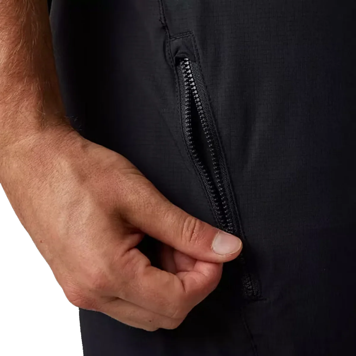 Flexair Ascent Short W/ Liner - Image 2
