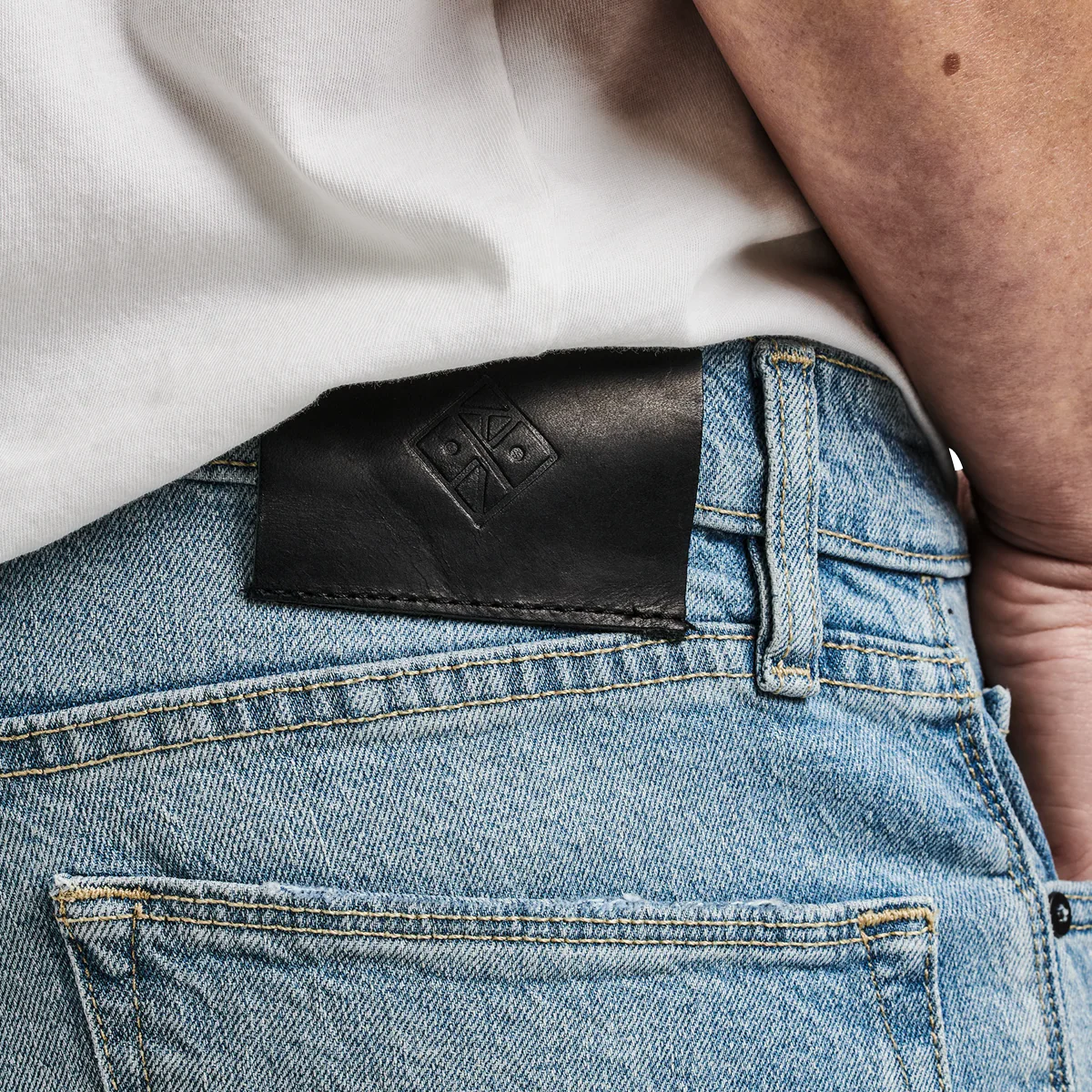 Men's Hwy 133 Slim Straight Jean - Image 8