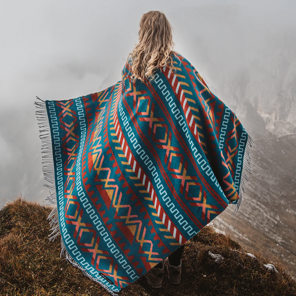 Ridgeline Blanket - Image 2