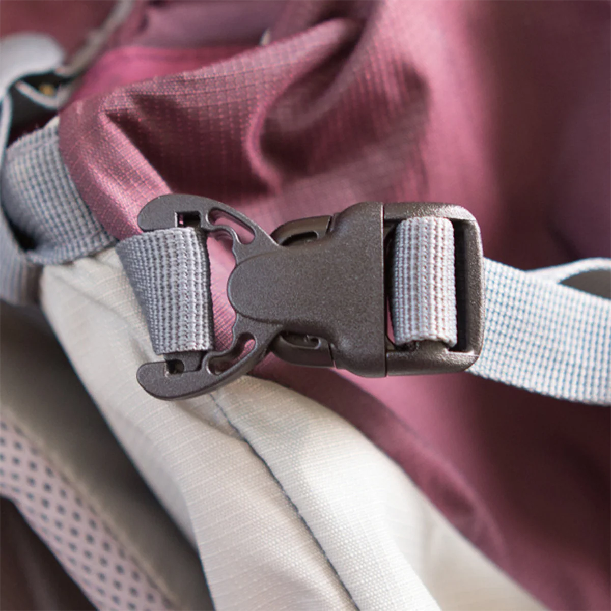 Snap Bar Buckle - 1" - Image 3