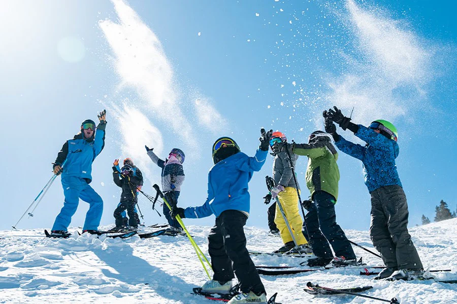 Sugar Bowl Ski Bus - Image 2