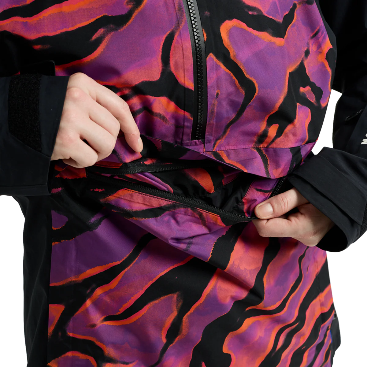 Women's [ak] GORE-TEX Kimmy 2L Anorak Jacket - Image 7