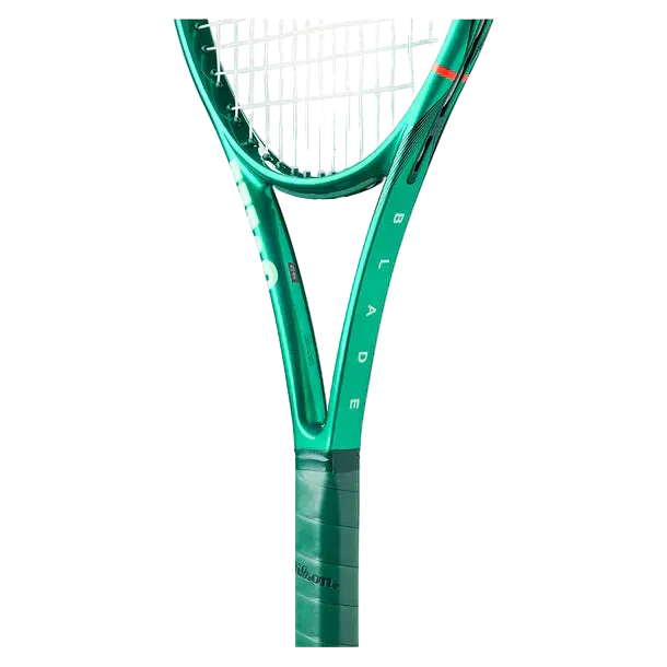 Wilson Blade 100L v10 Racket Demo - Image 3